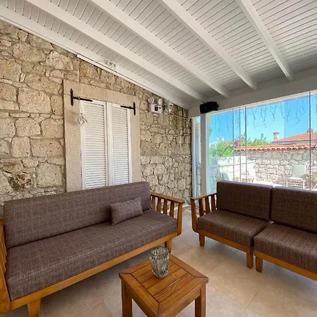 Alacati Roka Tas Butik * Çeşme