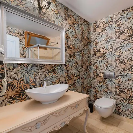 Alacati Roka Tas Butik Hotel Çeşme