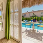 Hotel Alacati Roka Tas Butik Çeşme