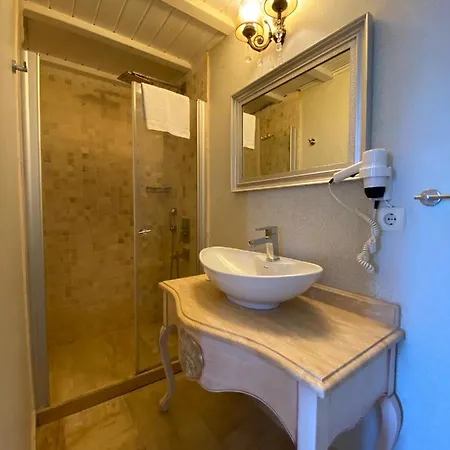 Alacati Roka Tas Butik Hotel