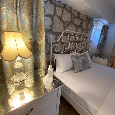 Alacati Roka Tas Butik Hotel Cesme