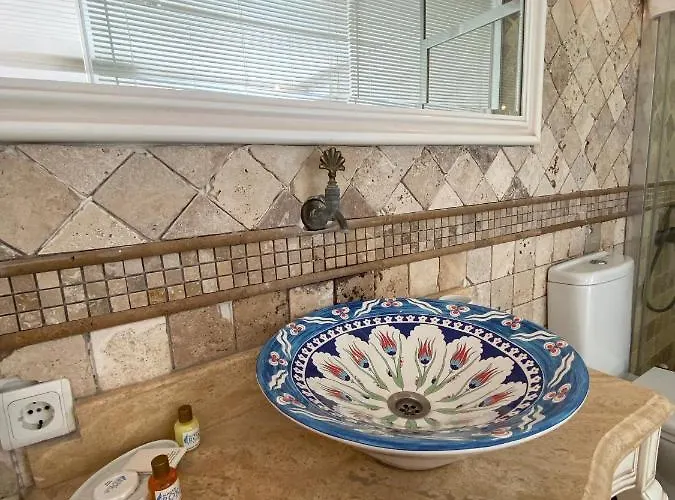 Alaçati Roka Taş Butık Otel