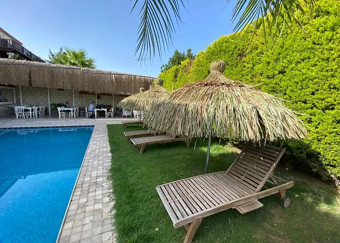 Alaçati Roka Taş Butık Otel Çeşme